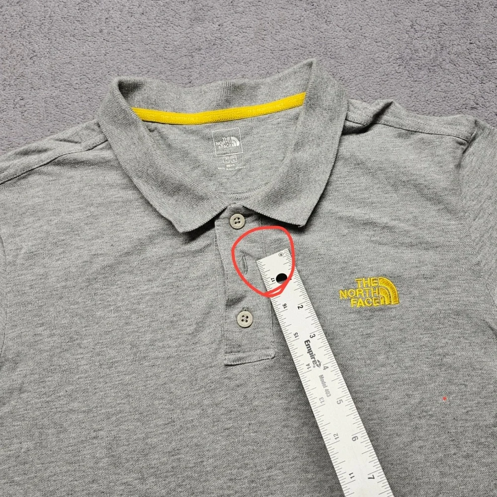 The North‎ Face Polo Shirt Mens US Large Gray Short Sleeve Collared Popover.